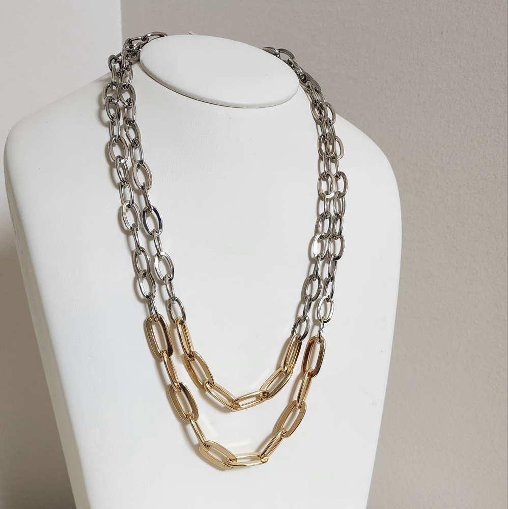 Double strand necklace
